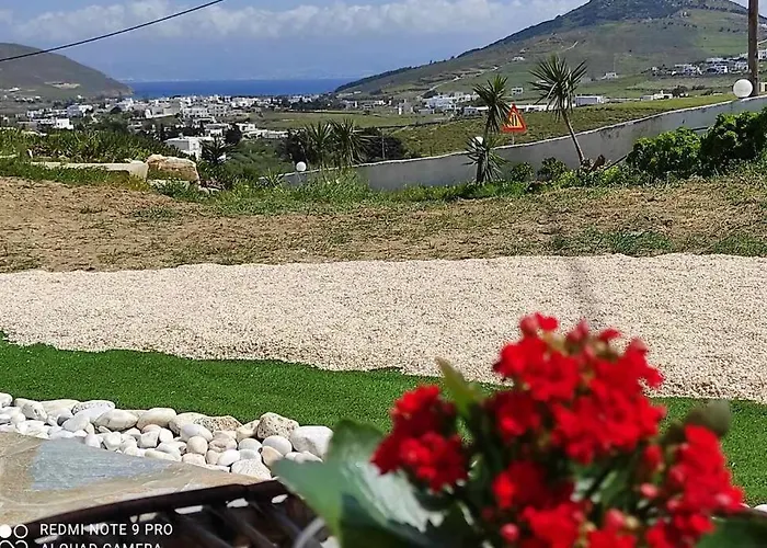 Apartman Irini's B & W House With Jacuzzi Dragulász