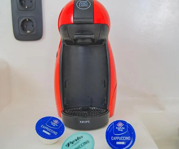 Irini's B & W House With Jacuzzi Apartment Dhragoulas